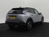Foto 23 van Peugeot 2008 1.2 Hybrid 145 GT 360.Camera/Ad.Cruise/Led.Matrix/ Nav/Ecc/CarPlay/Keyless