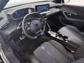 Foto 14 van Peugeot 2008 1.2 Hybrid 145 GT 360.Camera/Ad.Cruise/Led.Matrix/ Nav/Ecc/CarPlay/Keyless