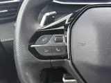 Foto 28 van Peugeot 2008 1.2 Hybrid 145 GT 360.Camera/Ad.Cruise/Led.Matrix/ Nav/Ecc/CarPlay/Keyless