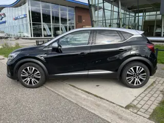 Foto 12 van Renault Captur 1.6 E-Tech Plug-in Hybrid 160PK Initiale Paris / Trekhaak / 360 Camera / Stoeverw. /