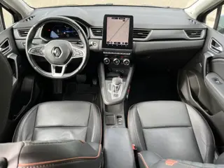 Foto 13 van Renault Captur 1.6 E-Tech Plug-in Hybrid 160PK Initiale Paris / Trekhaak / 360 Camera / Stoeverw. /
