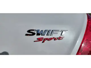 Foto 15 van Suzuki Swift 1.6 Sport Supergave, sportieve en mooie auto.