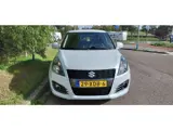 Foto 28 van Suzuki Swift 1.6 Sport Supergave, sportieve en mooie auto.
