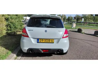 Foto 19 van Suzuki Swift 1.6 Sport Supergave, sportieve en mooie auto.