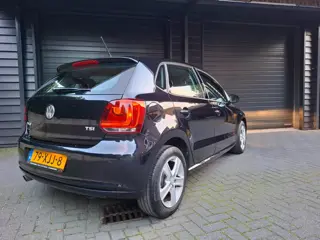 Foto 19 van Volkswagen Polo 1.2 TSI Comfortline DSG automaat Carplay 1e eig etc