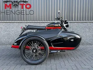 Royal-Enfield INTERCEPTOR TRIPTEQ AMALFI (bj 2023)