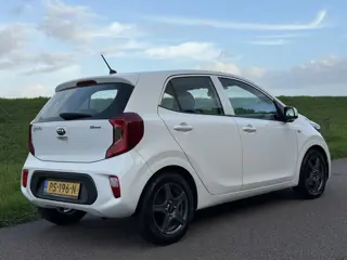 Foto 13 van Kia Picanto 1.0 CVVT | Nieuwstaat | Cruise Control | Airco | Bluetooth