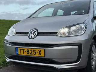 Foto 12 van Volkswagen Up! 1.0 BMT move up! | DAB | LED | NAP | BT