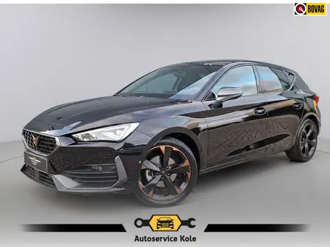 Cupra Leon 1.5 eTSI Business Intense * Navigatiesysteem * Elektrische stoelen met memory * Parkeerca