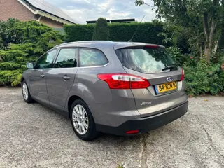 Foto 15 van Ford Focus Wagon 1.6 TI-VCT Titanium, Navi, ParkPilot, ECC, Zeer nette auto!