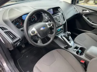 Foto 14 van Ford Focus Wagon 1.6 TI-VCT Titanium, Navi, ParkPilot, ECC, Zeer nette auto!