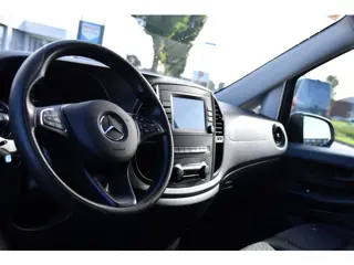 Foto 20 van Mercedes-Benz Vito 116 CDI L2 PB Edition Camera, Cruise, Carplay, LED, Clima, 164pk, Multimedia, Tre