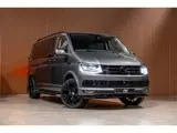 Foto 29 van Volkswagen Transporter T6 2.0 TDI L2H1 DC 4Motion Highline | Schuifdak | ACC | Bi-Xenon | L+R Schuif