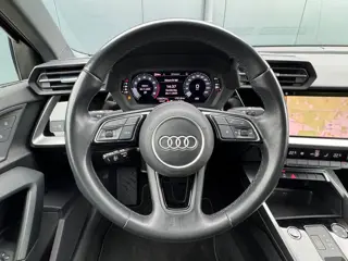 Foto 18 van Audi A3 Limousine 30 TFSI AUTOMAAT * Carplay * Climate Control * Parkeersensoren *