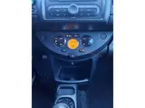 Foto 26 van Nissan Note 1.4 First Note airco APK NAP