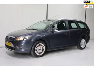 Ford Focus Wagon 1.6 Titanium CLIMA - NAVI - APK - RIJDT PRIMA!