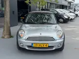 Foto 28 van Mini 3-Deurs 1.6 Cooper Chili/ airco/ cruise/ dealer onderhouden/ NAP/motor pas vervangen/6 maanden
