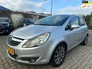 Opel Corsa 1.2-16V '111' Edition AUTOMAAT/ AIRCO/ CRUISE/ LM VELGEN!