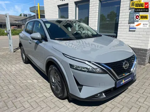 Nissan Qashqai 1.3 MHEV Business Access / PDC V+A / 360 Camera / Telefoon / Navigatie / Carplay / Ad
