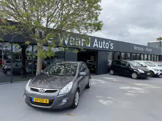 Hyundai I20 1.4i i-Motion/ automaat/airco/NAP/1e eigenaar/dealer onderhouden/6 maanden garantie