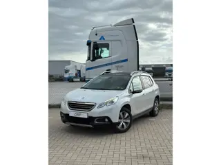 Peugeot 2008 1.2 PureTech Style PANO - NWE APK - AIRCO