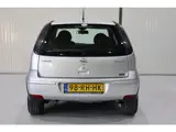Foto 26 van Opel Corsa 1.2-16V Full Rhythm AIRCO - NWE APK - RIJDT PRIMA!
