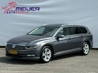 Volkswagen Passat Variant 2.0 TDI Connected Series Plus Stoelverwarming | LED | Panoramadak | Digita