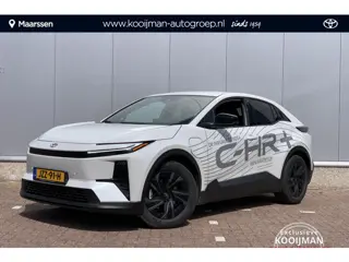 Toyota C-HR+ First Edition 77 kWh / Stuur en Stoelverwarming / Camera / Parkeersensoren /