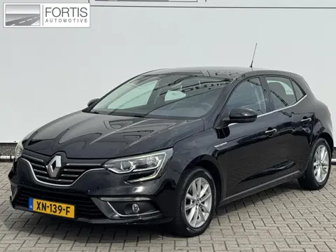 Renault Mégane 1.2 TCe 130 Intens 8,7 inch Navi | PDC | Stoelverwarming