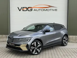 Renault Megane E-Tech EV60 Optimum Charge 220 Iconic / SOH 96% / WLTP 500 / Snel lader / Warmtepomp 