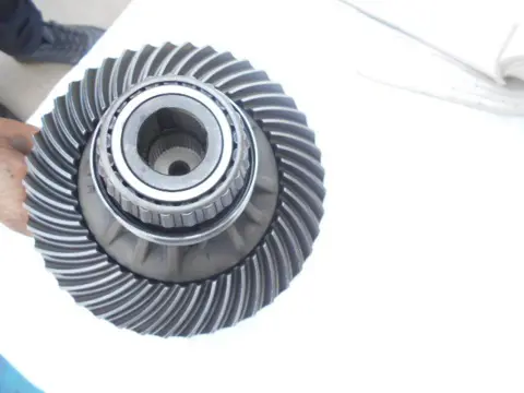 Crown wheel and pinion with differential for Ferrari 430