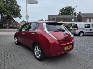 Foto 14 van Nissan LEAF Acenta 30 kWh Automaat Navi Clima Cruise Trekhaak