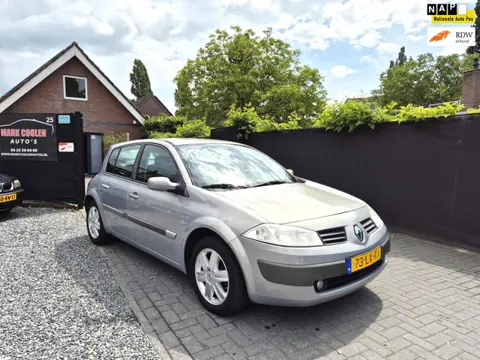 Renault Mégane 1.6-16V Expression Comfort Automaat Airco 5 Deurs