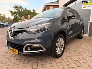 Foto 11 van Renault Captur 0.9 TCe /Navi/Cruise-c/Led/Airco/Trekhaak/AUX/Dealer-onderhouden