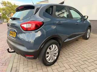 Foto 19 van Renault Captur 0.9 TCe /Navi/Cruise-c/Led/Airco/Trekhaak/AUX/Dealer-onderhouden