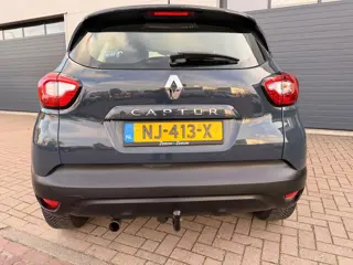 Foto 16 van Renault Captur 0.9 TCe /Navi/Cruise-c/Led/Airco/Trekhaak/AUX/Dealer-onderhouden