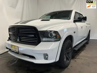 Dodge Ram 1500 5.7 V8 Quad Cab 6'4 - Front- en achterschade - Schade - BTW