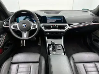 Foto 15 van BMW 3-serie 330e M-Sport | Schuifdak | Harman/Kardon | Camera | Adaptive Cruise | Stoelverwarming