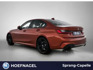 Foto 19 van BMW 3-serie 330e M-Sport | Schuifdak | Harman/Kardon | Camera | Adaptive Cruise | Stoelverwarming