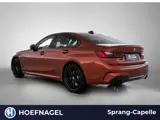 Foto 29 van BMW 3-serie 330e M-Sport | Schuifdak | Harman/Kardon | Camera | Adaptive Cruise | Stoelverwarming