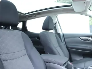 Foto 18 van Nissan QASHQAI 1.2 N-Connecta PANORAMA / TREKHAAK / 360 CAMERA
