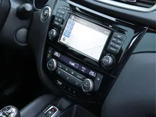 Foto 17 van Nissan QASHQAI 1.2 N-Connecta PANORAMA / TREKHAAK / 360 CAMERA