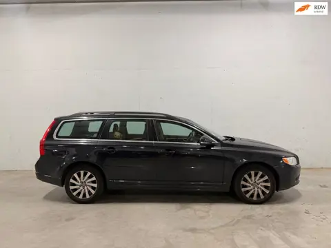 Volvo V70 2.0 D3 Limited Edition Automaat Leer