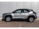 Foto 23 van Toyota Yaris Cross 1.5 Hybrid 115 Active / Camera / Apple Carplay & Android Auto / ACC / Lane Assist