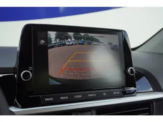 Foto 12 van Kia Picanto 1.0 DPi DynamicLine / Camera / Carplay / Cruise / 1EIG / ORIG-NL / 14"LMV / Airco / = SU