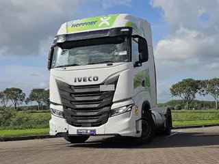 IVECO S-WAY AS440S46
