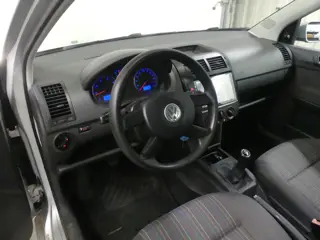 Foto 19 van Volkswagen Polo 1.4-16V Optive - Airco - Weinig Km Nap