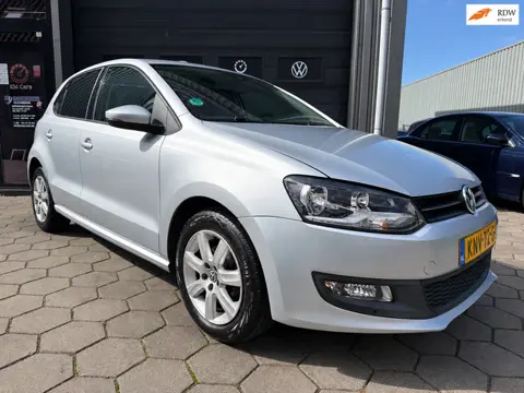 Volkswagen POLO 1.4-16V Highline - New APK - Airco - Carplay - 5 Deurs