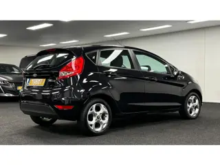 Foto 20 van Ford Fiesta 1.25 Trend*Navi*Carplay*DBriemVV*Stoelverwarming!