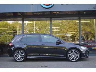 Foto 17 van Volkswagen Golf 1.4 TSI 140 pk ACT R-Line Xenon Navi Clima Cruise CarPlay Pdc